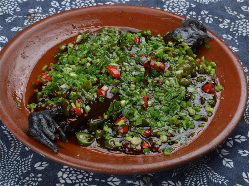 农家妈妈鸡烧椒味